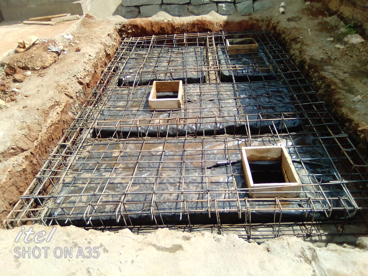 Effluent filter component